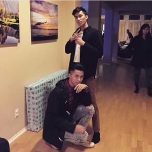 Meet your Posher, Adrian